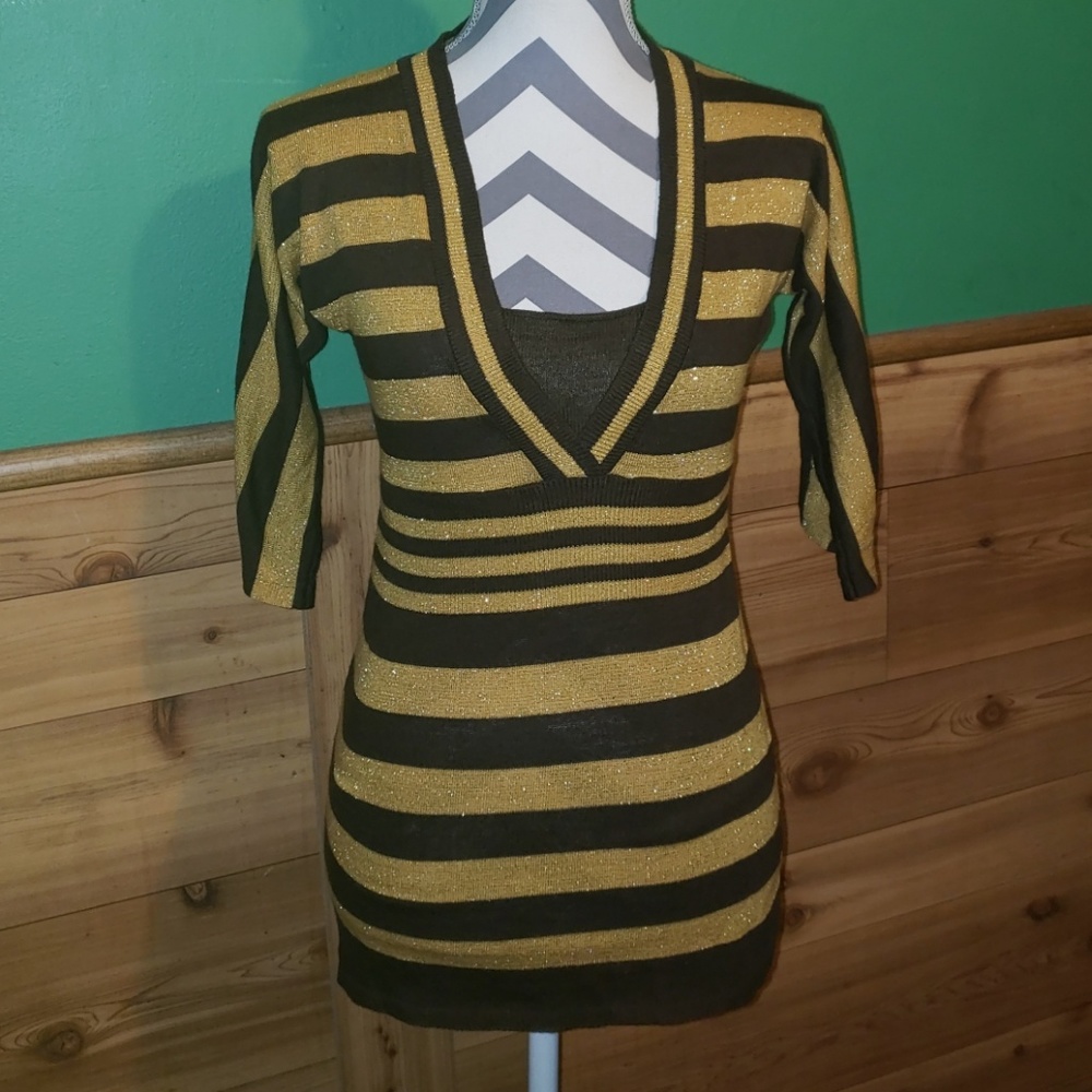 Chesley Top
